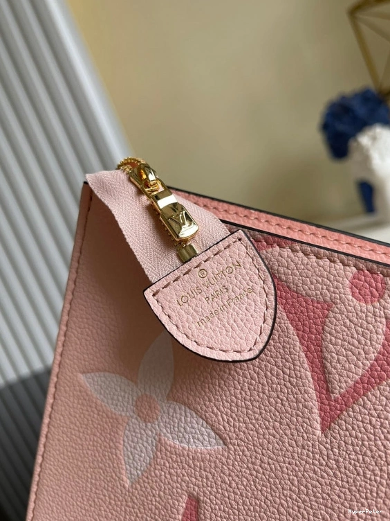 POUCH TOILETRY 26 LOUIS VUITTON 0816